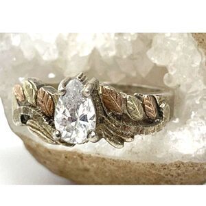 925 & 12K Tri Color Black Hills Gold Rhinestone Solitaire Ring 5.2g